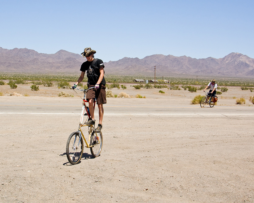e-rock dismounting tall bike route 66 amboy
