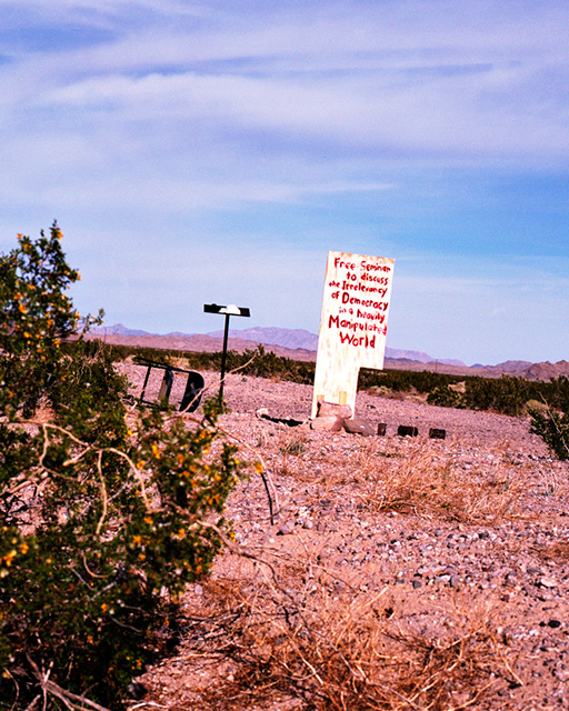 lo desert lodge in winter